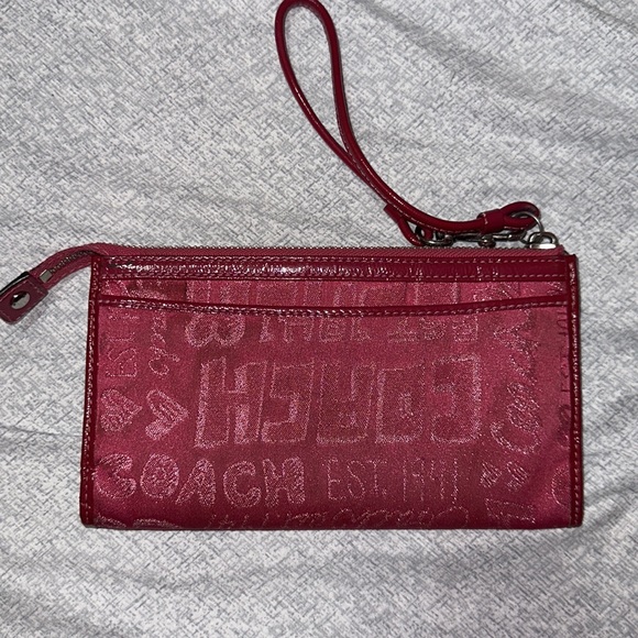 Coach Poppy Wristlet - Picture 2 of 4
